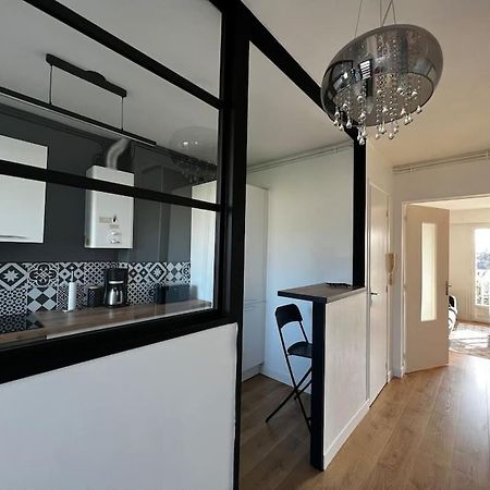 T2 Lumineux Refais A Neuf Avec Parking ! Appartement Lorient Buitenkant foto