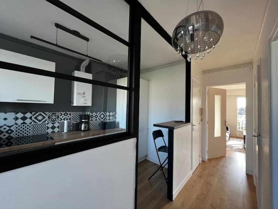 T2 Lumineux Refais A Neuf Avec Parking ! Appartement Lorient Buitenkant foto